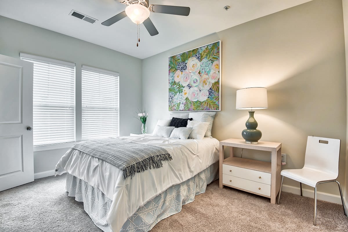 Pines at Glen Laurel Modern Apartments in Clayton, NC